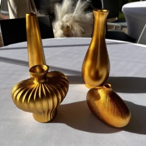 Set of 4 golden vases